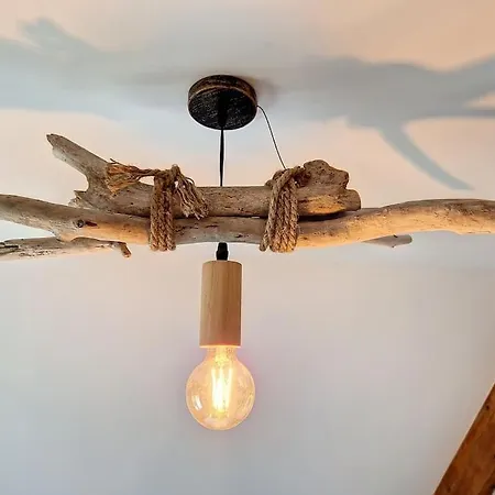 Le Terracotta, Proche *